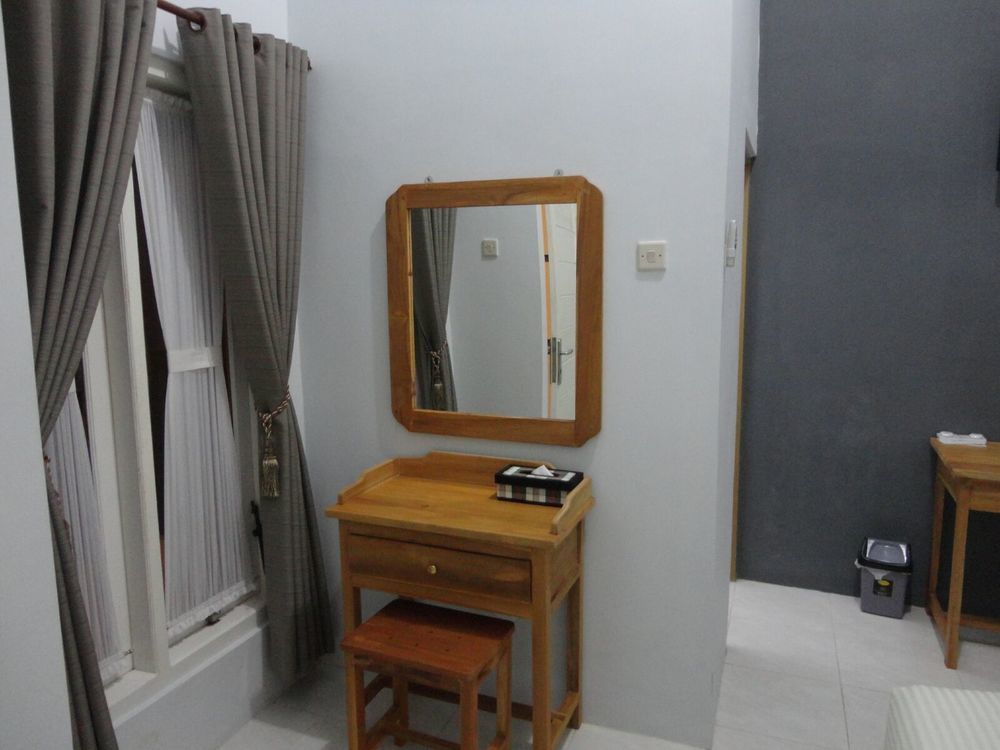 Pendowo Huis Guest House Jogjakarta Buitenkant foto